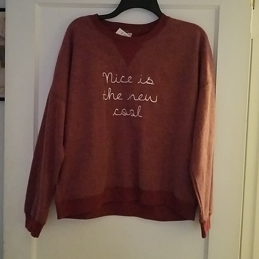 SOLD!!!Freeze Crop Sweatshirt - Picture 3 of 6